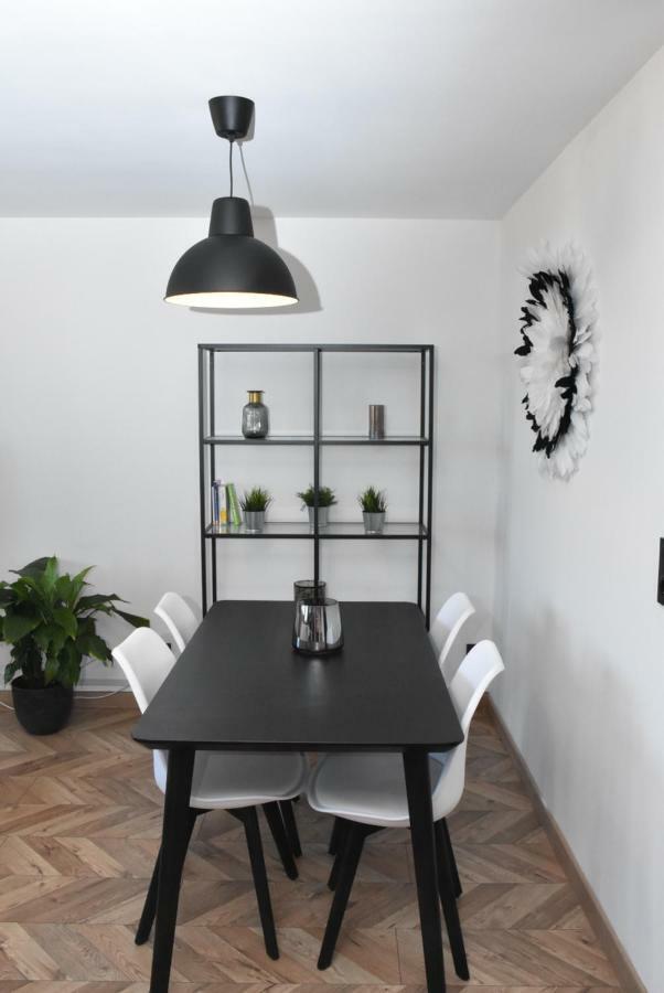 Le Select De Brou Apartman Bourg-en-Bresse Kültér fotó