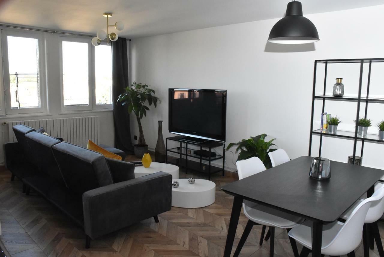 Le Select De Brou Apartman Bourg-en-Bresse Kültér fotó